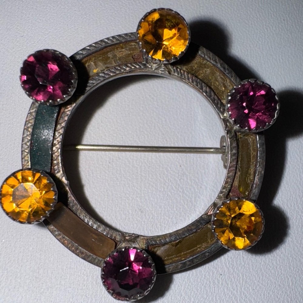 Vintage Estate Antique Scottish Agate Brooch, Approx. from 1890–1905